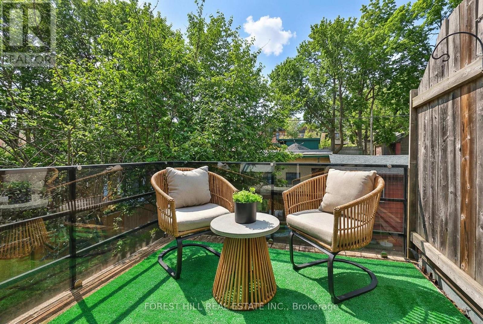 68 Sparkhall Avenue, Toronto, Ontario  M4K 1G6 - Photo 23 - E12971830