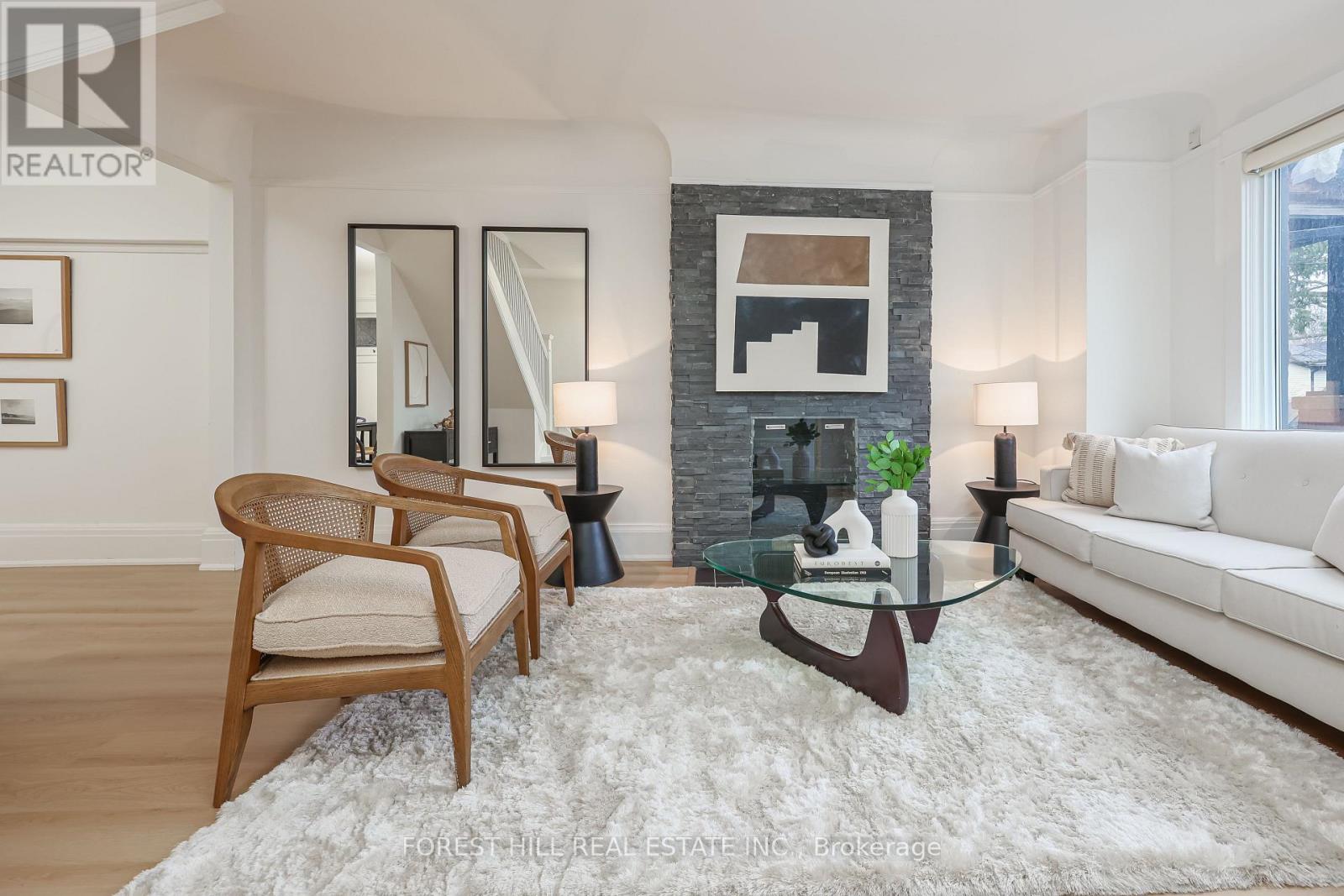 68 Sparkhall Avenue, Toronto, Ontario  M4K 1G6 - Photo 4 - E12971830