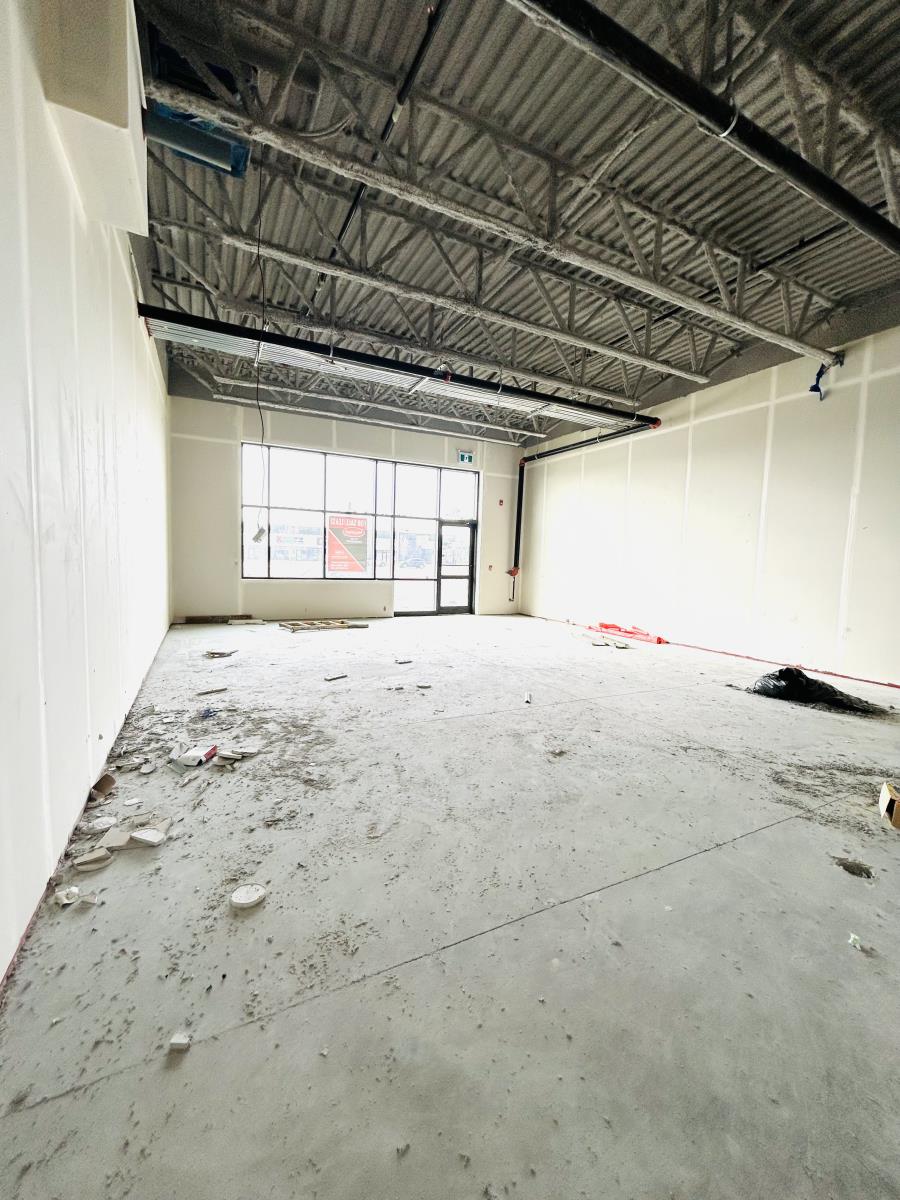 939  Parsons Road Southwest, Edmonton, Alberta  T6X 0X2 - Photo 4 - 44664020