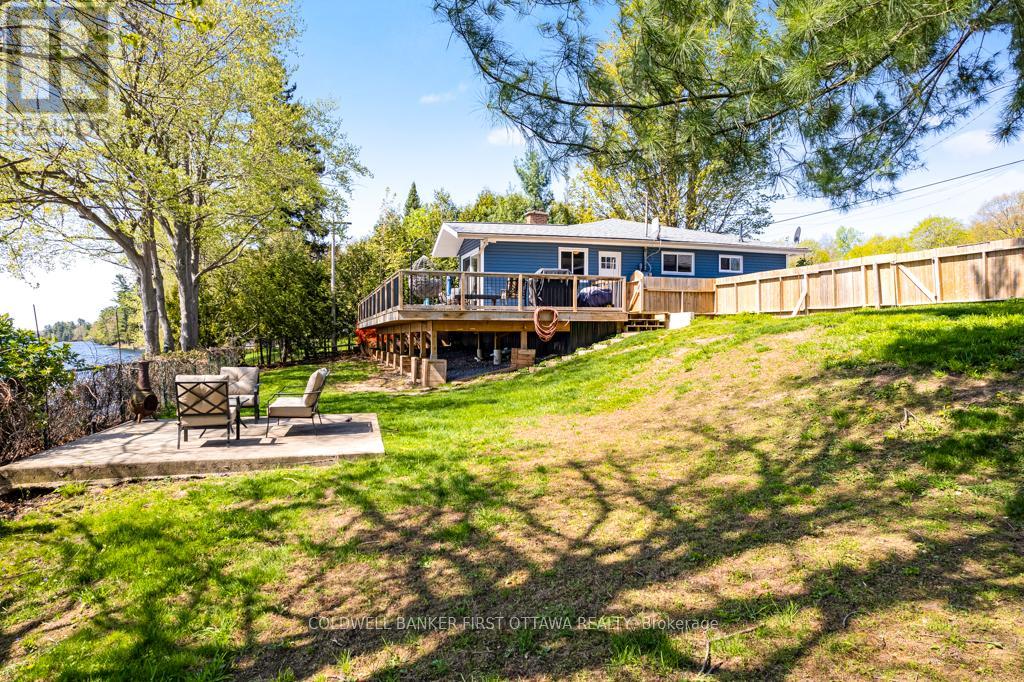 889 Jones Point Road, Tay Valley, Ontario  K7H 3C7 - Photo 28 - X12843794