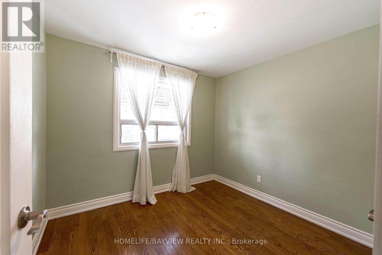 139 Felix Road, Richmond Hill, Ontario  L4C 3M4 - Photo 16 - N12971354