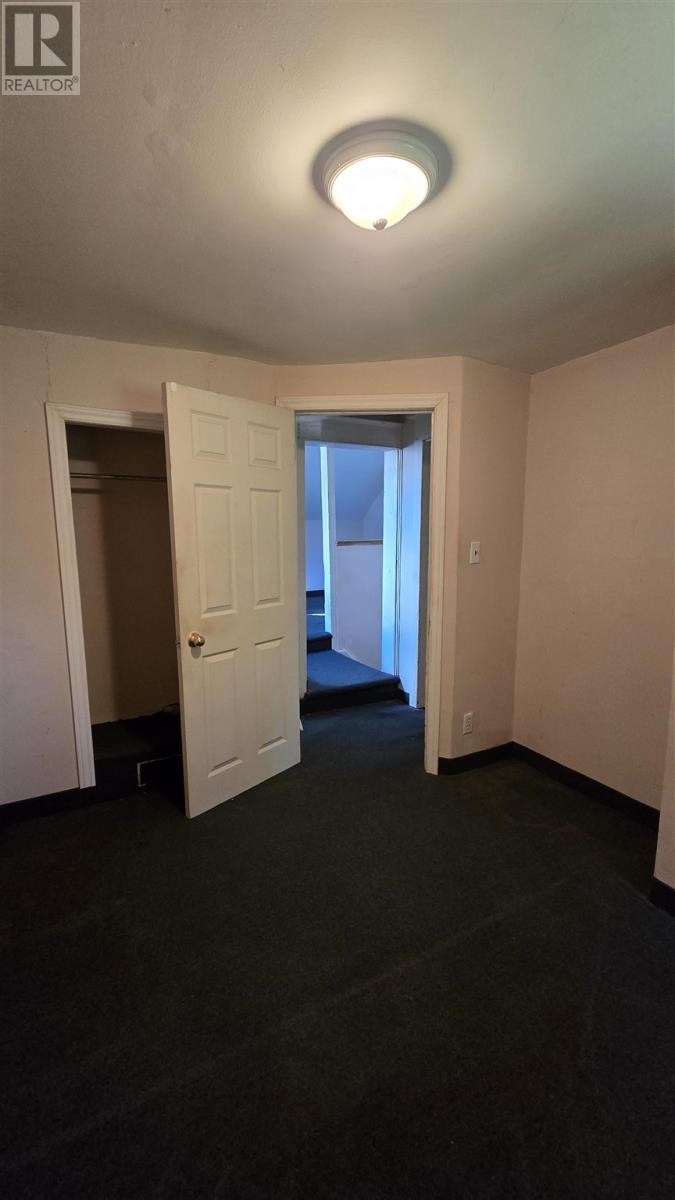 39 Grosvenor Ave, Sault Ste. Marie, Ontario  P6B 2L8 - Photo 17 - SM260651