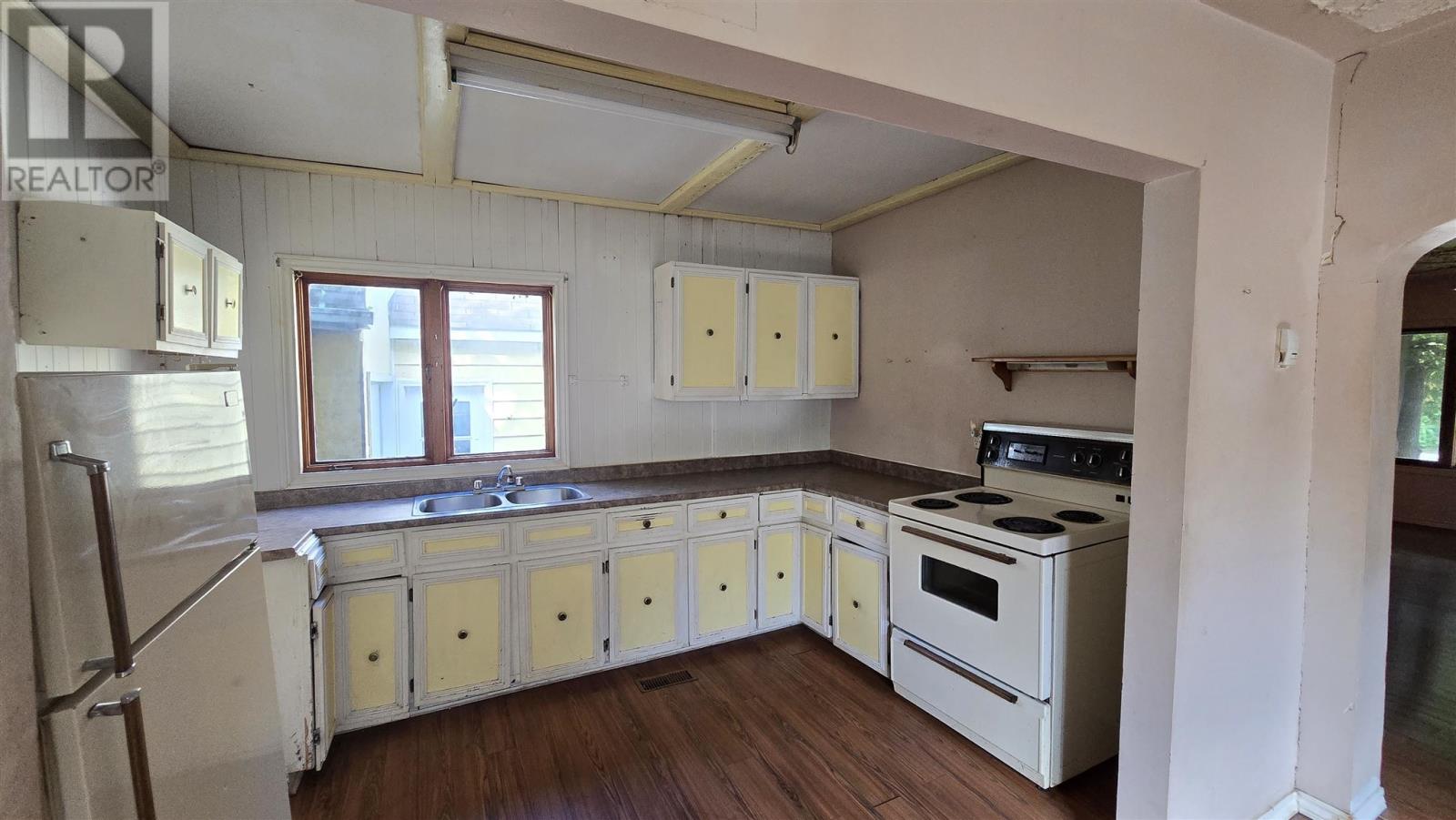 39 Grosvenor Ave, Sault Ste. Marie, Ontario  P6B 2L8 - Photo 8 - SM260651