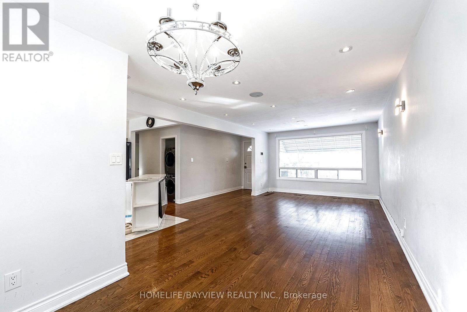 139 Felix Road, Richmond Hill, Ontario  L4C 3M4 - Photo 10 - N12971354