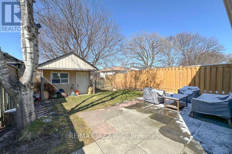 1286 Sunningdale Avenue, Oshawa, Ontario  L1H 8G7 - Photo 13 - E12971980