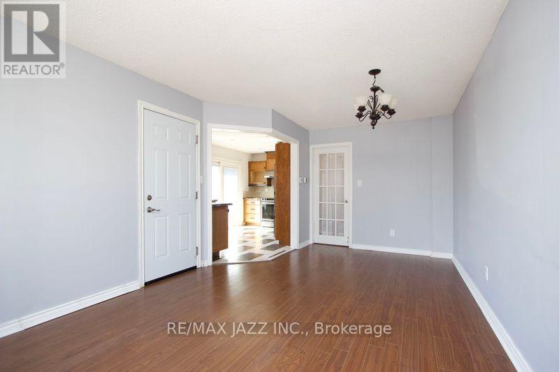 1286 Sunningdale Avenue, Oshawa, Ontario  L1H 8G7 - Photo 3 - E12971980