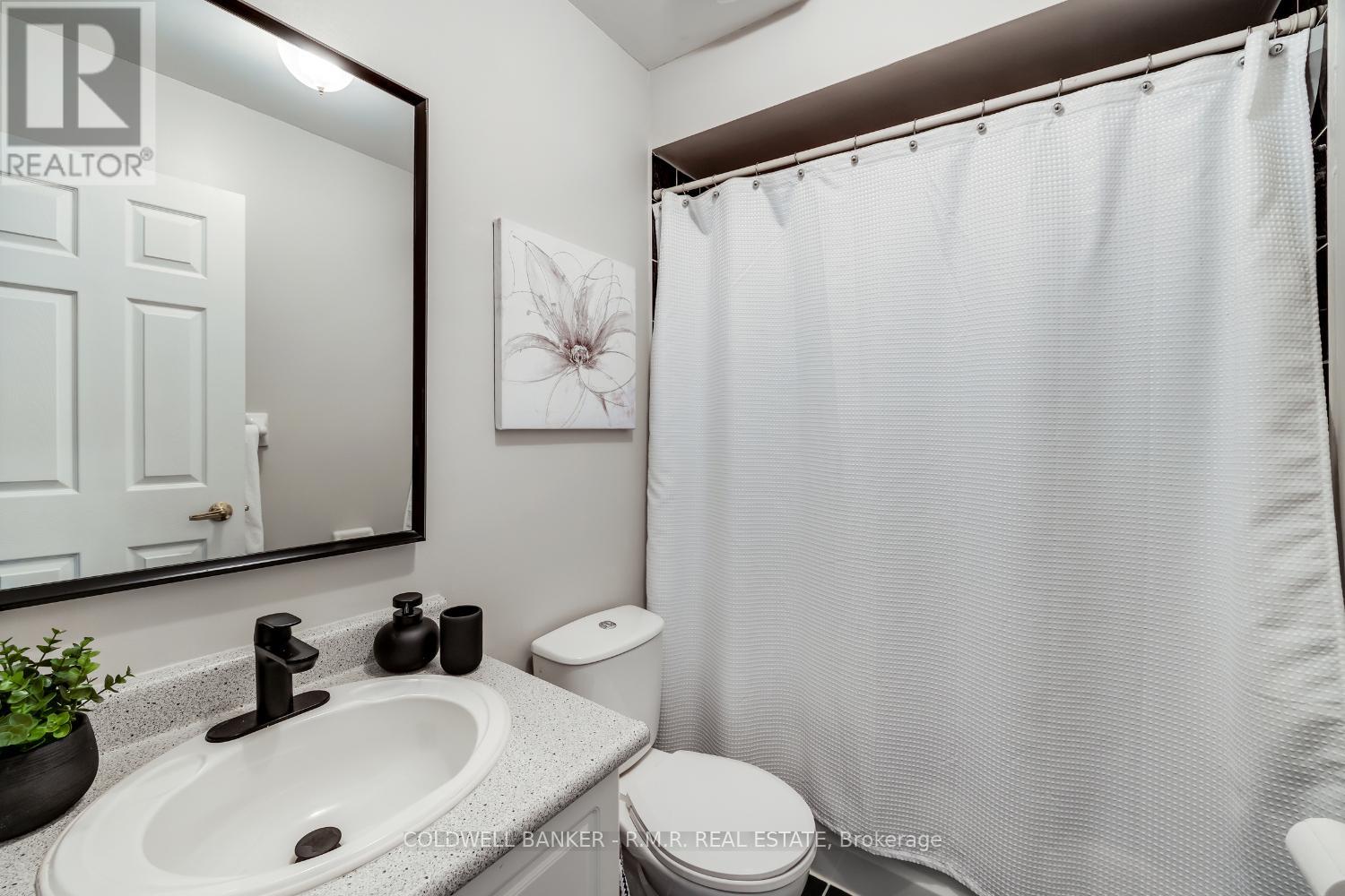 32 Mugford Road, Aurora, Ontario  L4G 7H5 - Photo 22 - N12972152