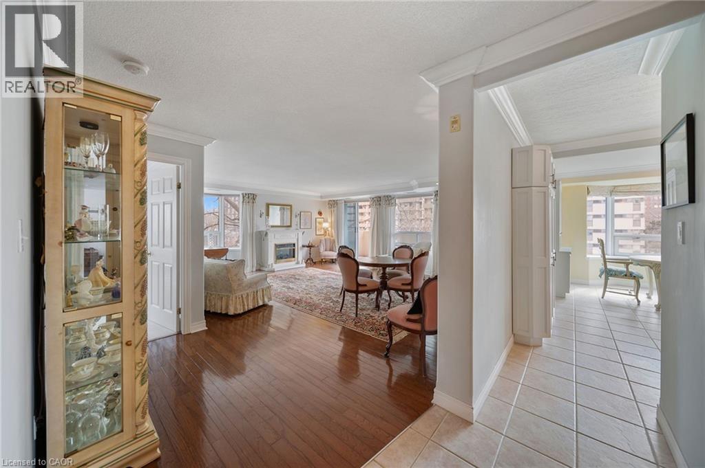 1272 Ontario Street Unit# 404, Burlington, Ontario  L7S 2L8 - Photo 6 - 40818691