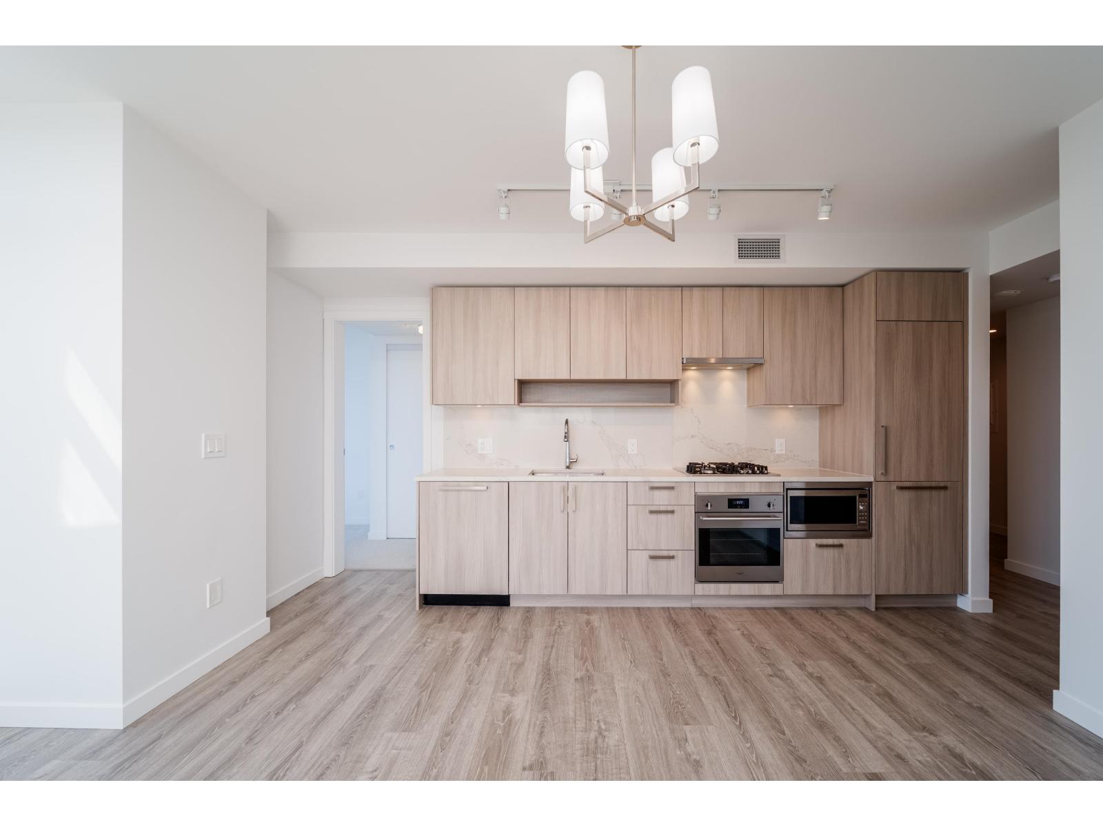 3511 13350 Central Avenue, Surrey, British Columbia  V3T 0S1 - Photo 7 - R3108508