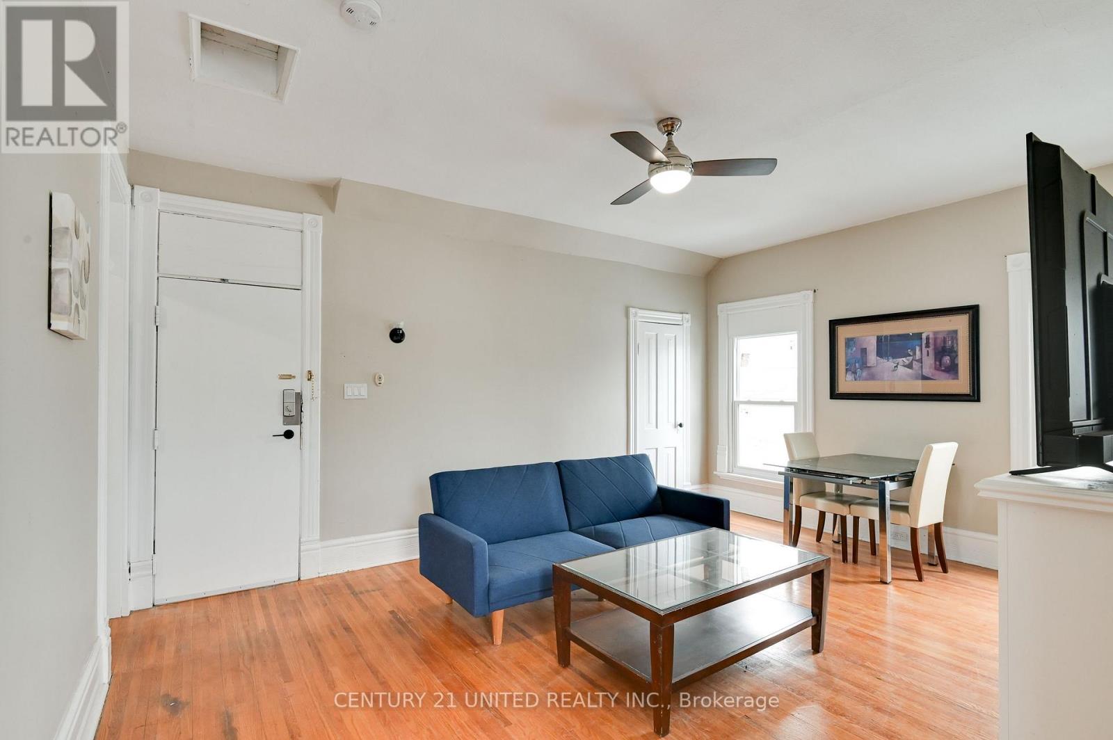 Unit 2 - 337 Boler Road, London South, Ontario  N6K 2K4 - Photo 6 - X12972080