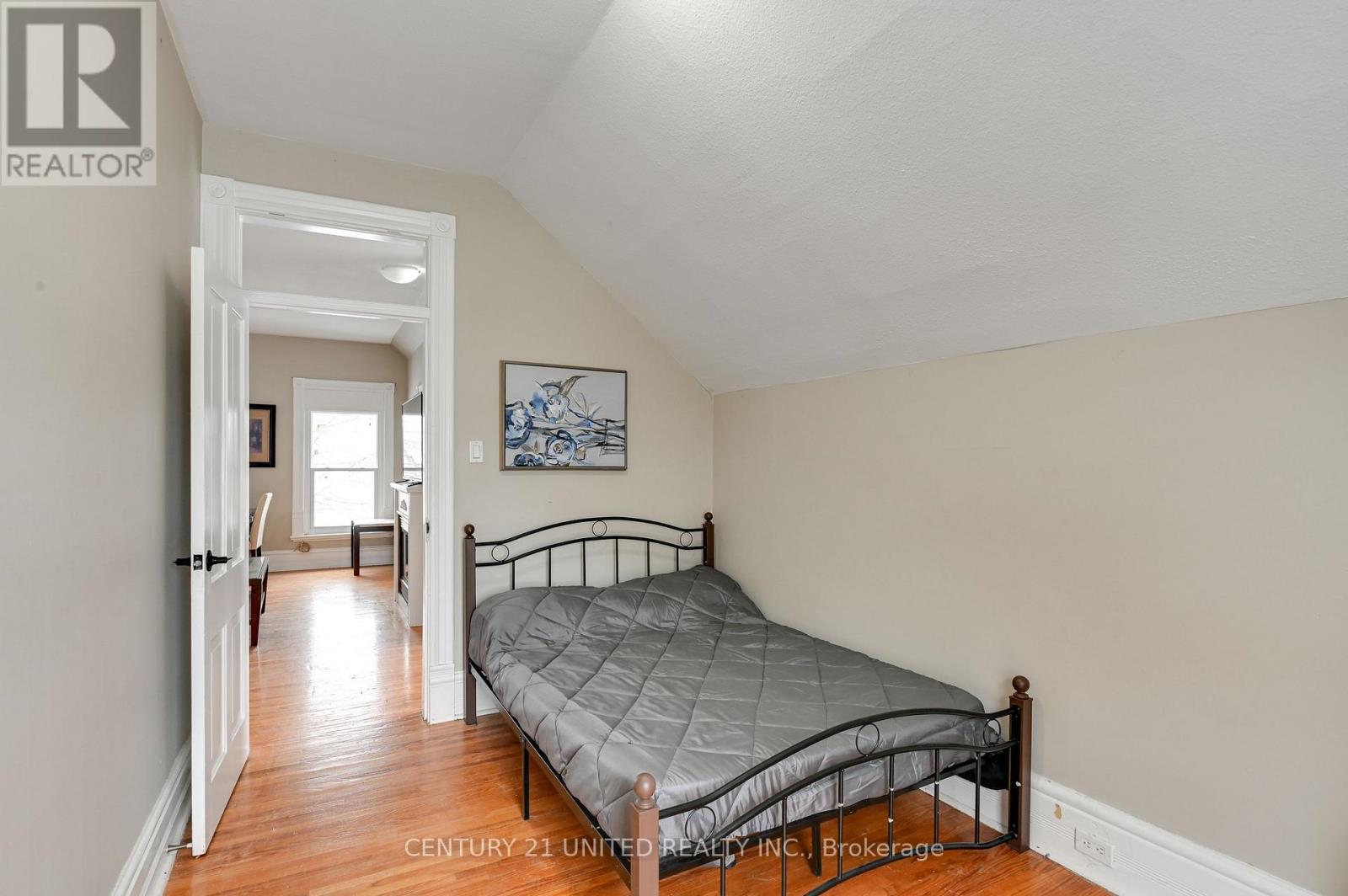 Unit 2 - 337 Boler Road, London South, Ontario  N6K 2K4 - Photo 8 - X12972080