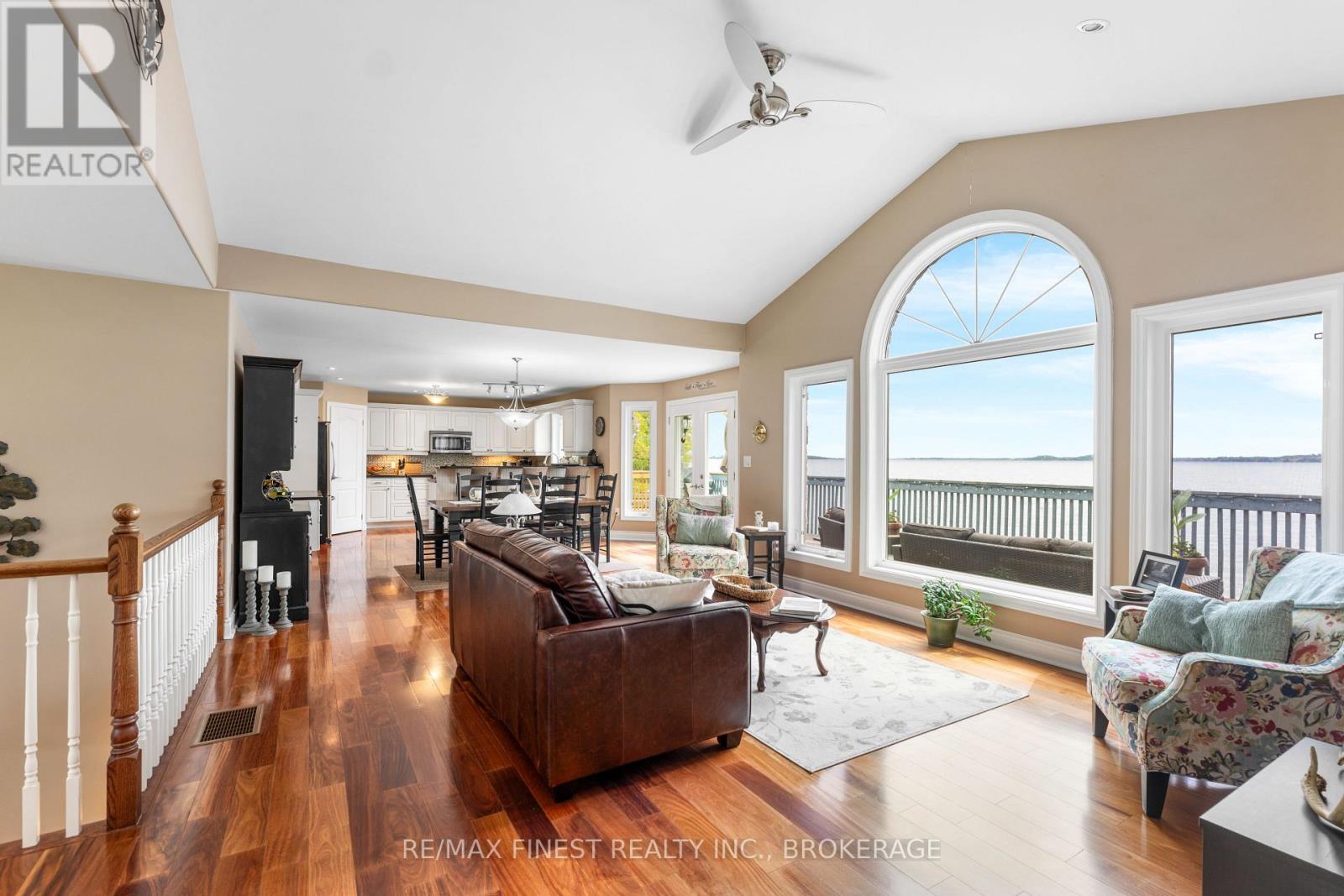 121 Hickory Lane, Frontenac Islands, Ontario  K0H 2Y0 - Photo 6 - X12971946