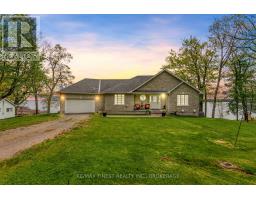 121 HICKORY LANE, Frontenac Islands, Ontario