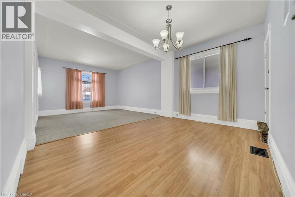 141 Samuel Street, Kitchener, Ontario  N2H 1P9 - Photo 9 - 40808259