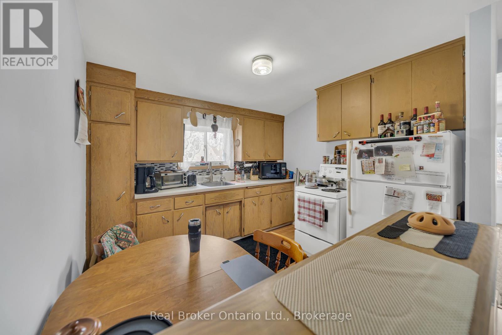 141 Samuel Street, Kitchener, Ontario  N2H 1P9 - Photo 33 - X12851240