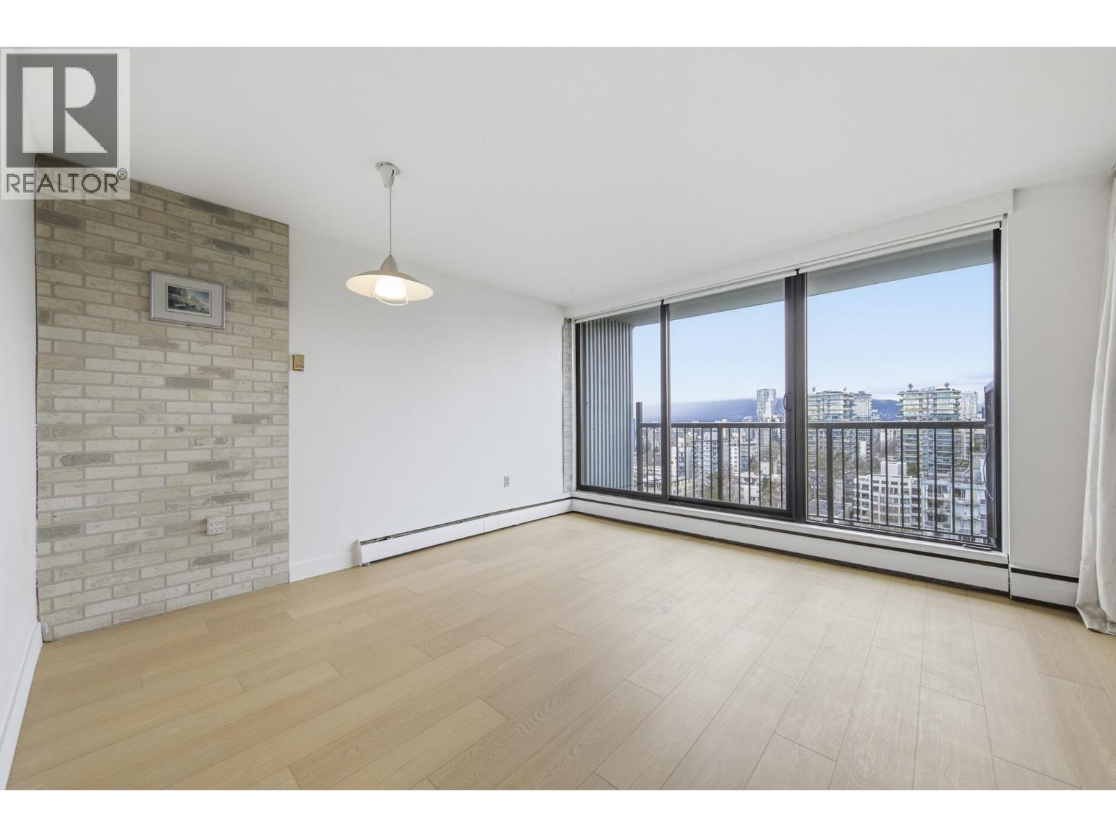 2103 1330 Harwood Street, Vancouver, British Columbia  V6E 1S8 - Photo 2 - R3104432