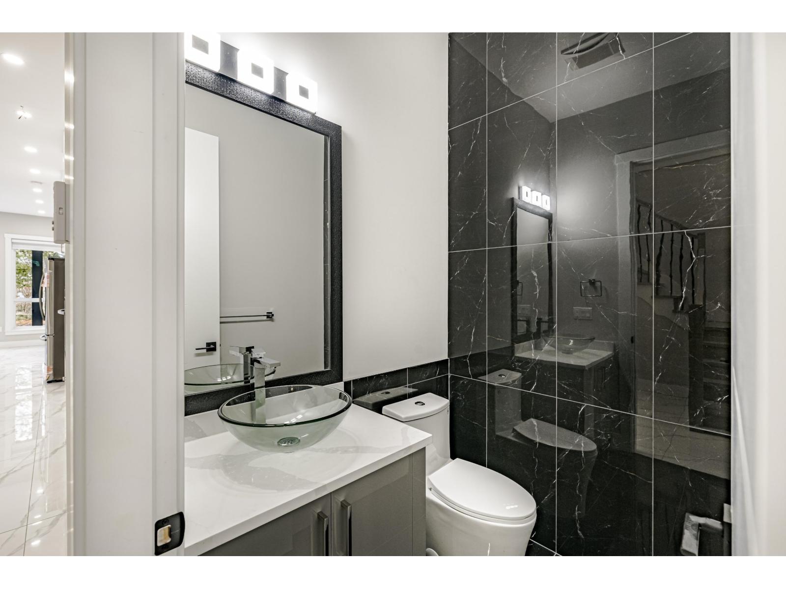 6302 181a Street, Surrey, British Columbia V3S 4M4 - Photo 11 - R3106828