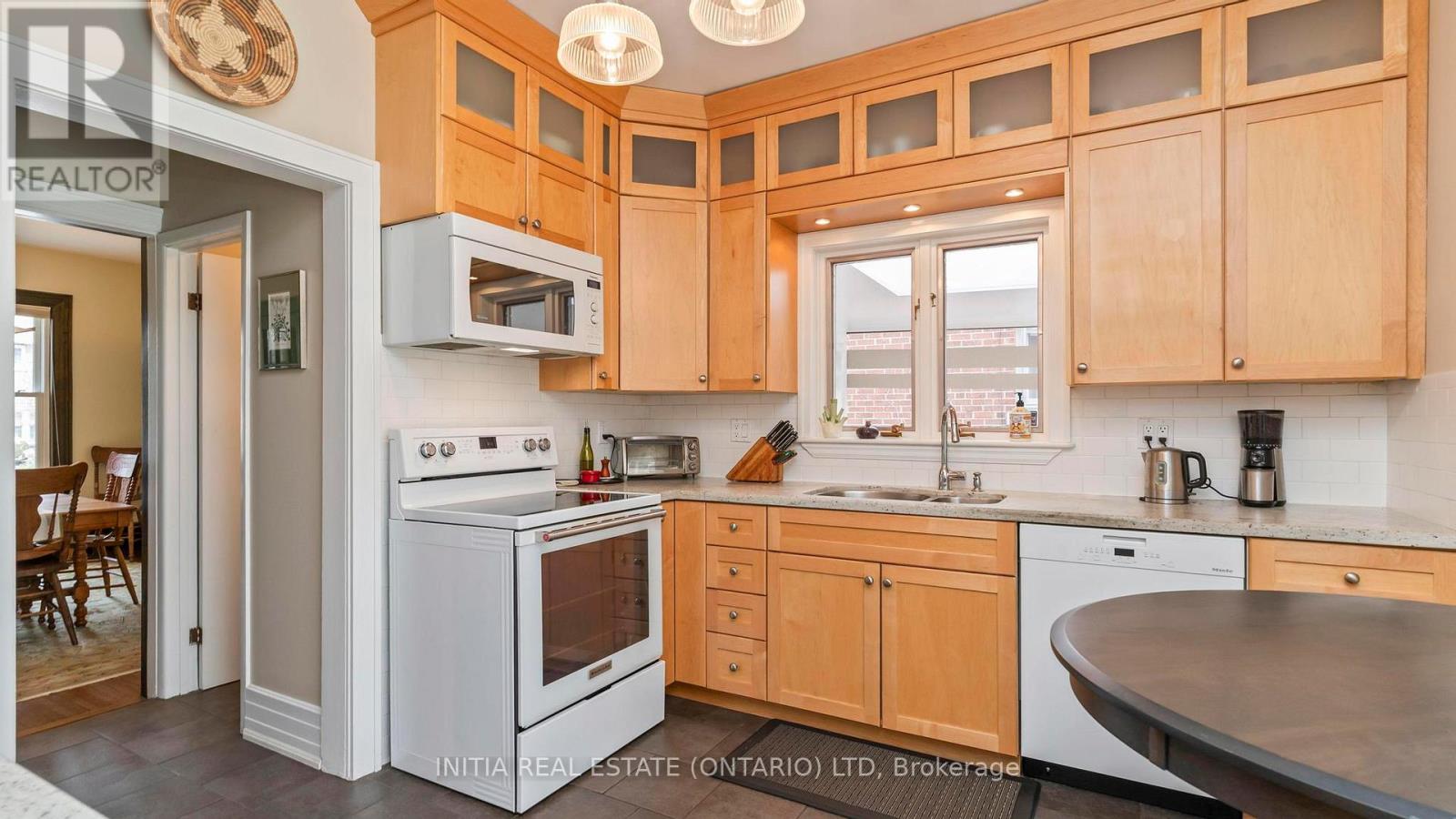 307 Huron Street, London East, Ontario  N6A 2K1 - Photo 10 - X12972028