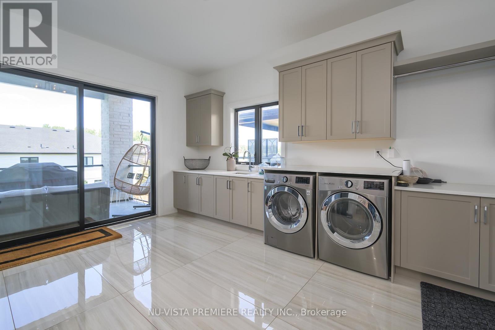 7501 Silvercreek Crescent, London South, Ontario  N6P 0A1 - Photo 20 - X12972136