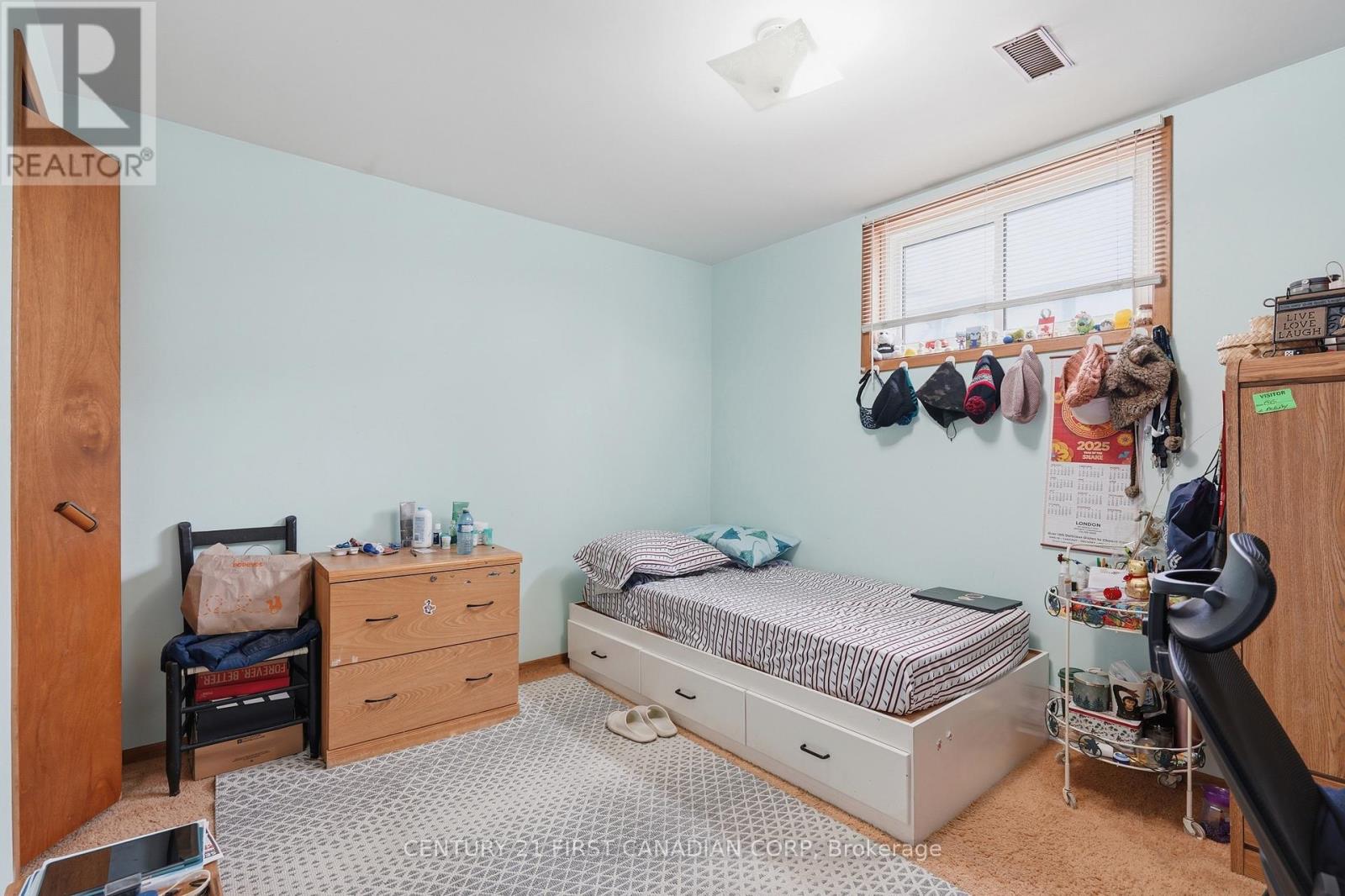 99 Muriel Crescent, London South, Ontario  N6E 2K4 - Photo 22 - X12972230