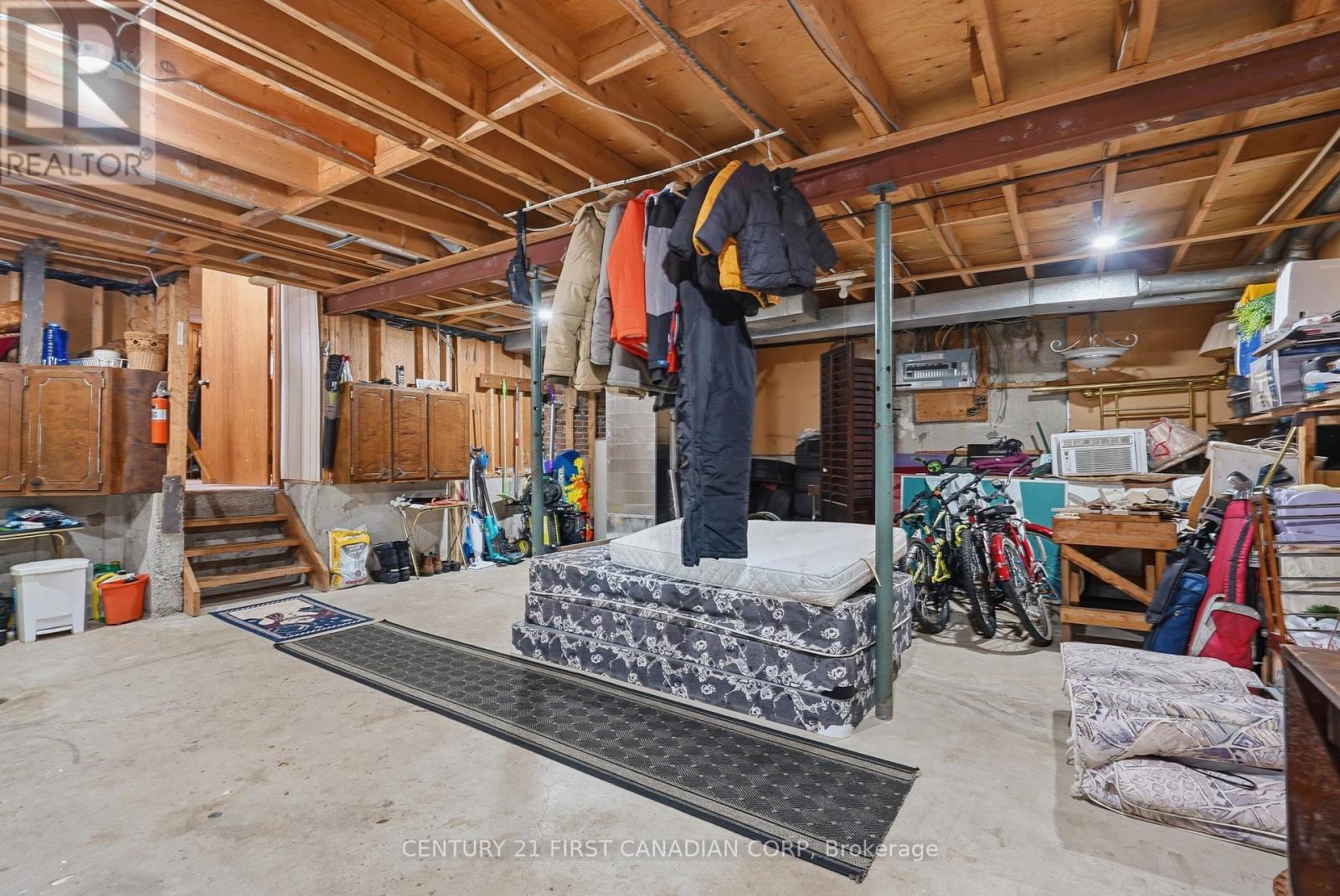 99 Muriel Crescent, London South, Ontario  N6E 2K4 - Photo 27 - X12972230