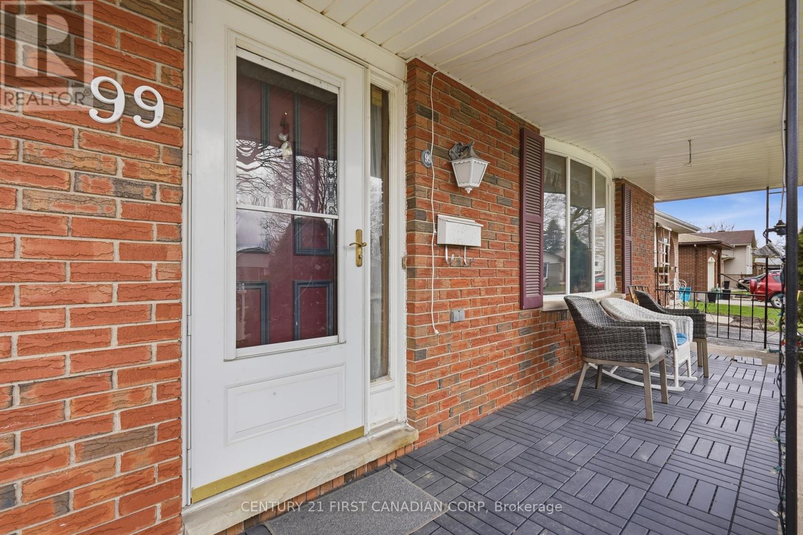 99 Muriel Crescent, London South, Ontario  N6E 2K4 - Photo 5 - X12972230