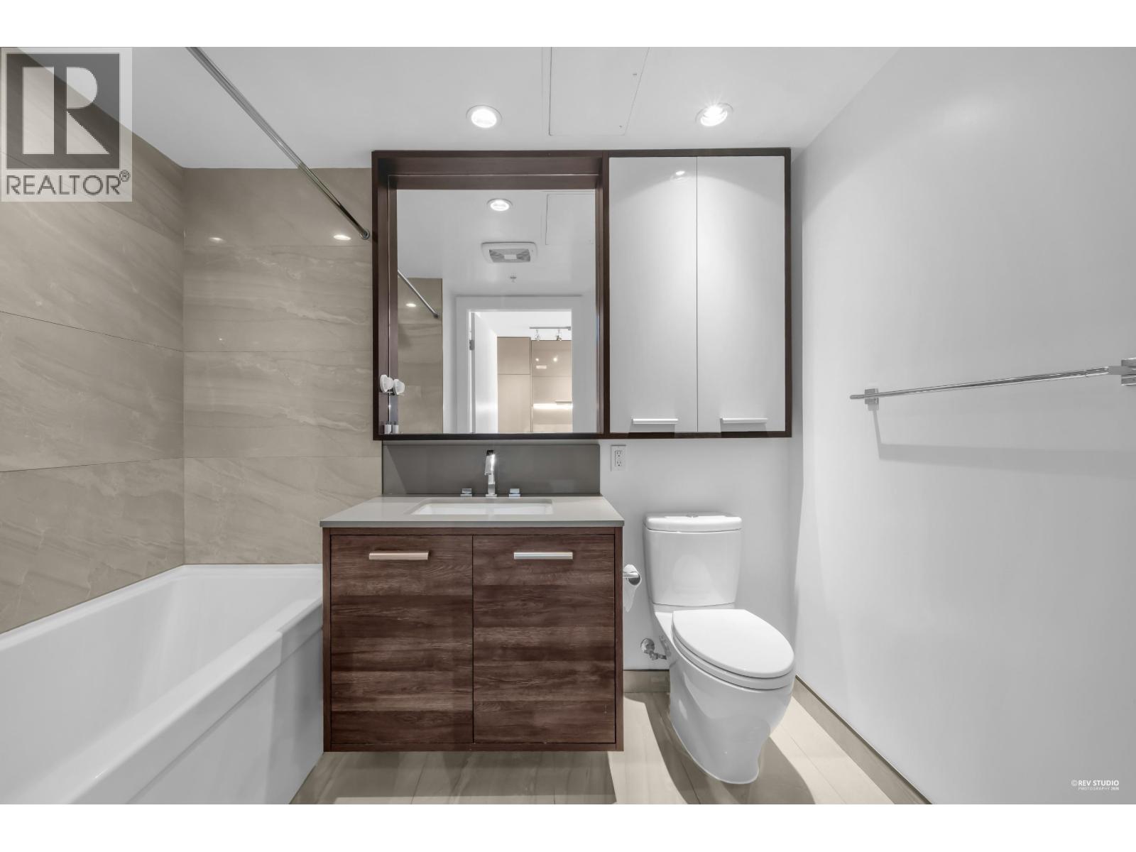 1107 2378 Alpha Avenue, Burnaby, British Columbia V5C 0K2 - Photo 8 - R3107704