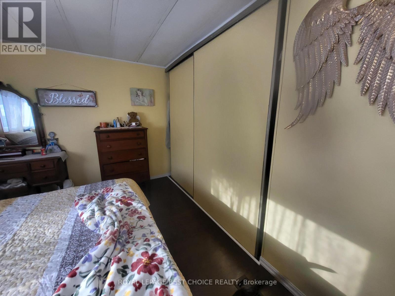 24 Goward Avenue W, Temagami, Ontario  P0H 2H0 - Photo 16 - X12972002