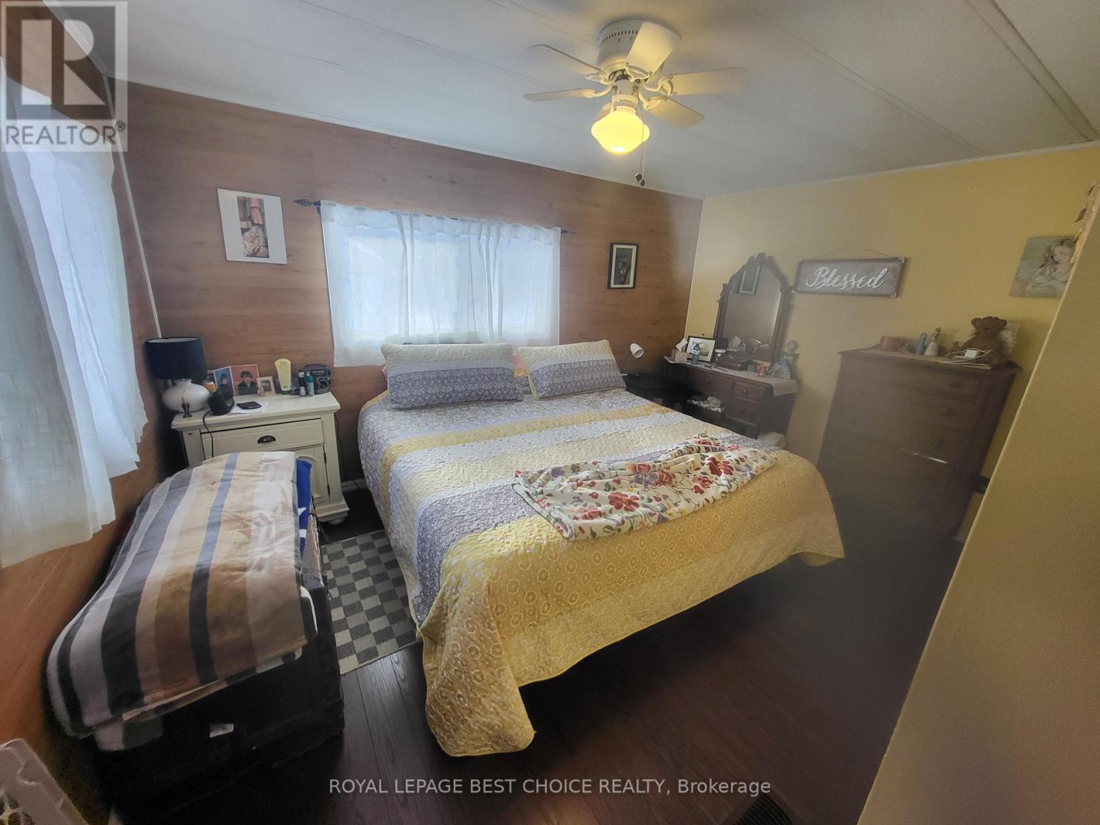 24 Goward Avenue W, Temagami, Ontario  P0H 2H0 - Photo 17 - X12972002