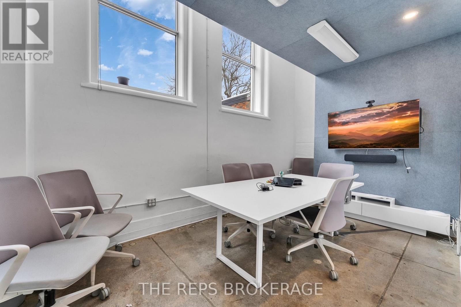 43-45 Eccles Street W, Ottawa, Ontario  K1R 6S3 - Photo 13 - X12971954