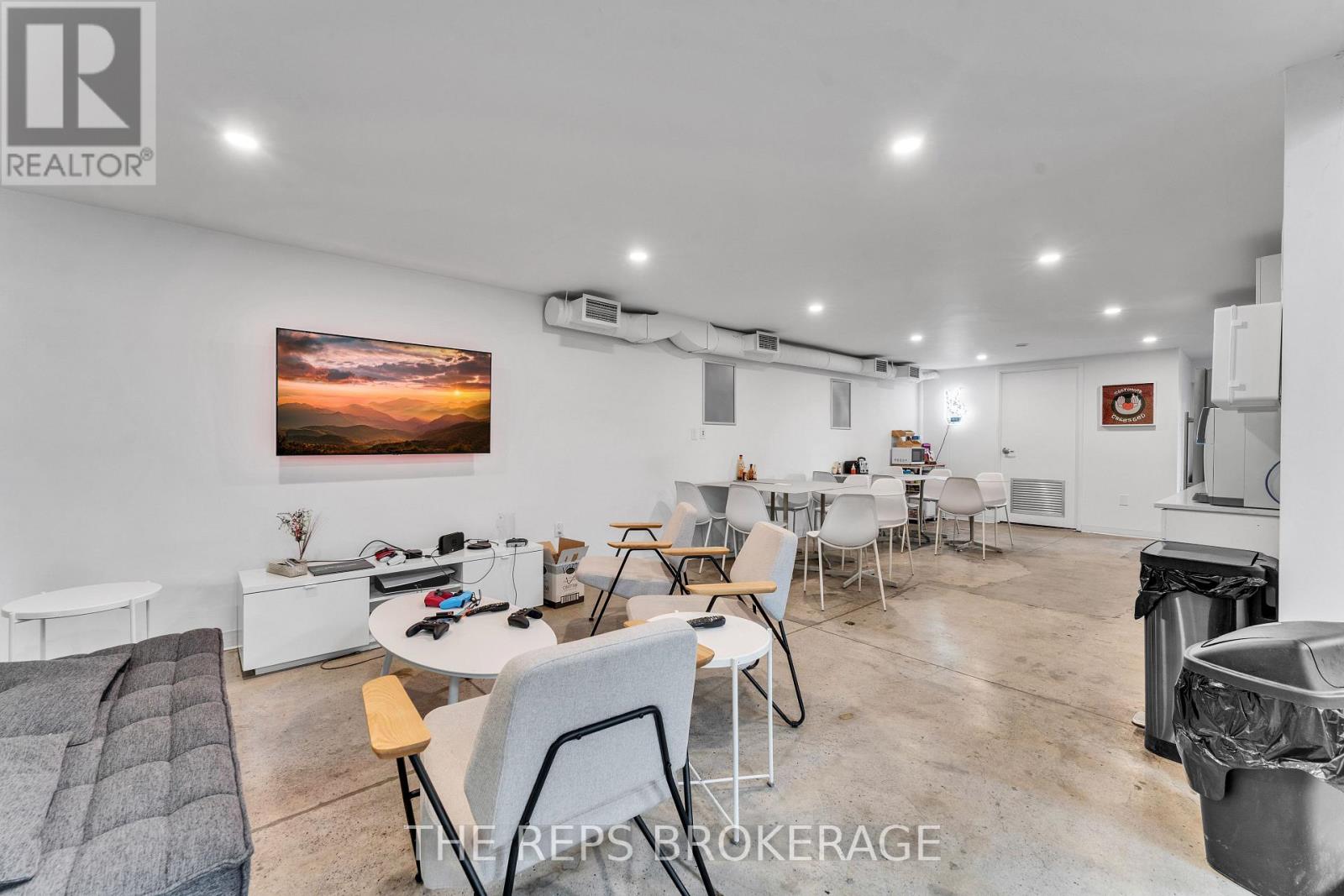 43-45 Eccles Street W, Ottawa, Ontario  K1R 6S3 - Photo 15 - X12971954