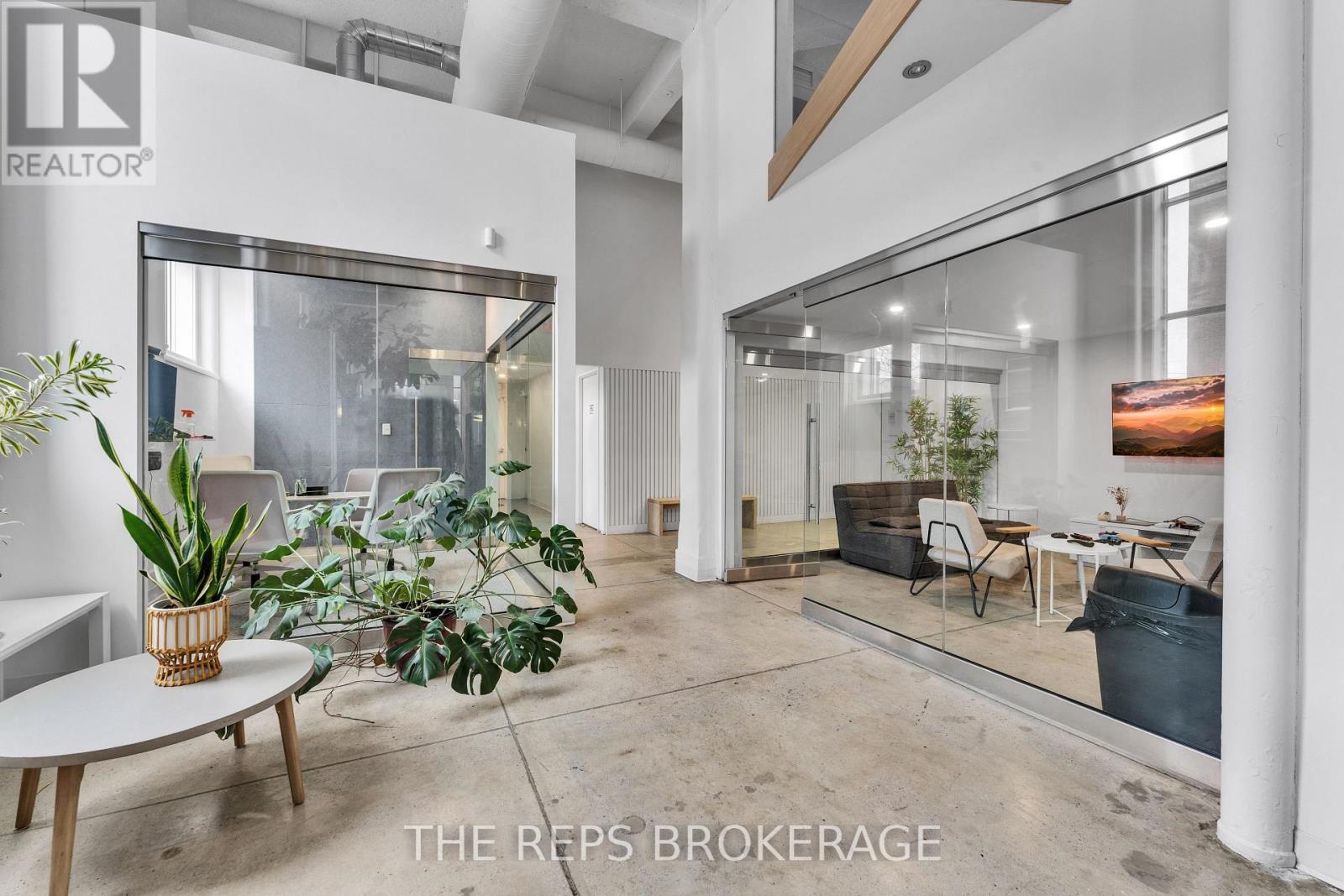 43-45 Eccles Street W, Ottawa, Ontario  K1R 6S3 - Photo 7 - X12971954