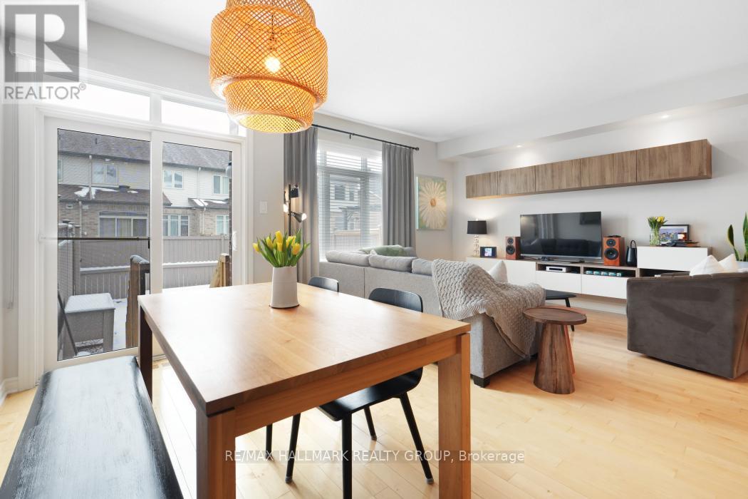 125 Watchhorn Grove, Ottawa, Ontario  K1V 2N3 - Photo 19 - X12971958