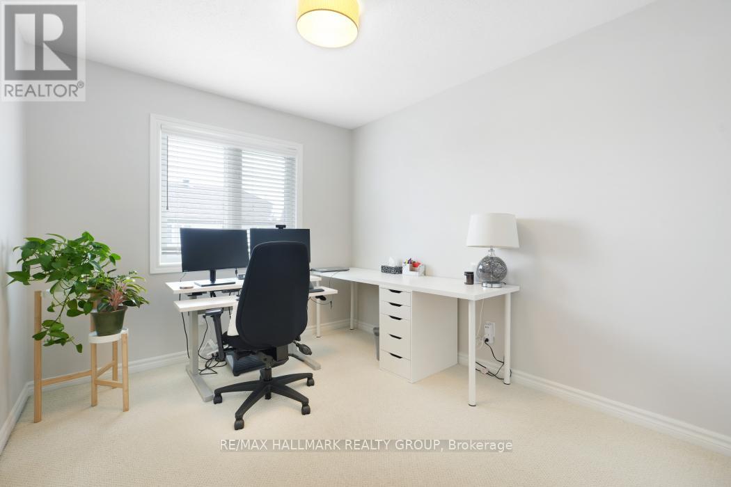 125 Watchhorn Grove, Ottawa, Ontario  K1V 2N3 - Photo 29 - X12971958