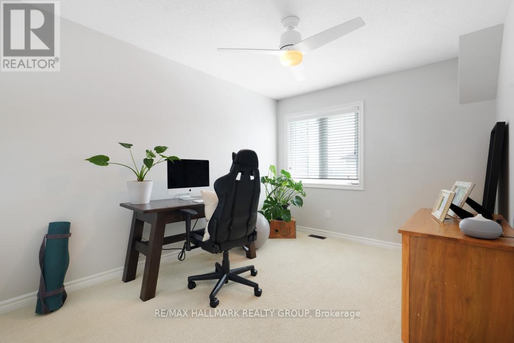 125 Watchhorn Grove, Ottawa, Ontario  K1V 2N3 - Photo 30 - X12971958