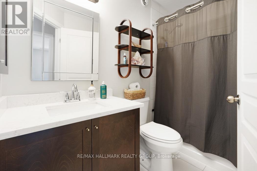 125 Watchhorn Grove, Ottawa, Ontario  K1V 2N3 - Photo 31 - X12971958