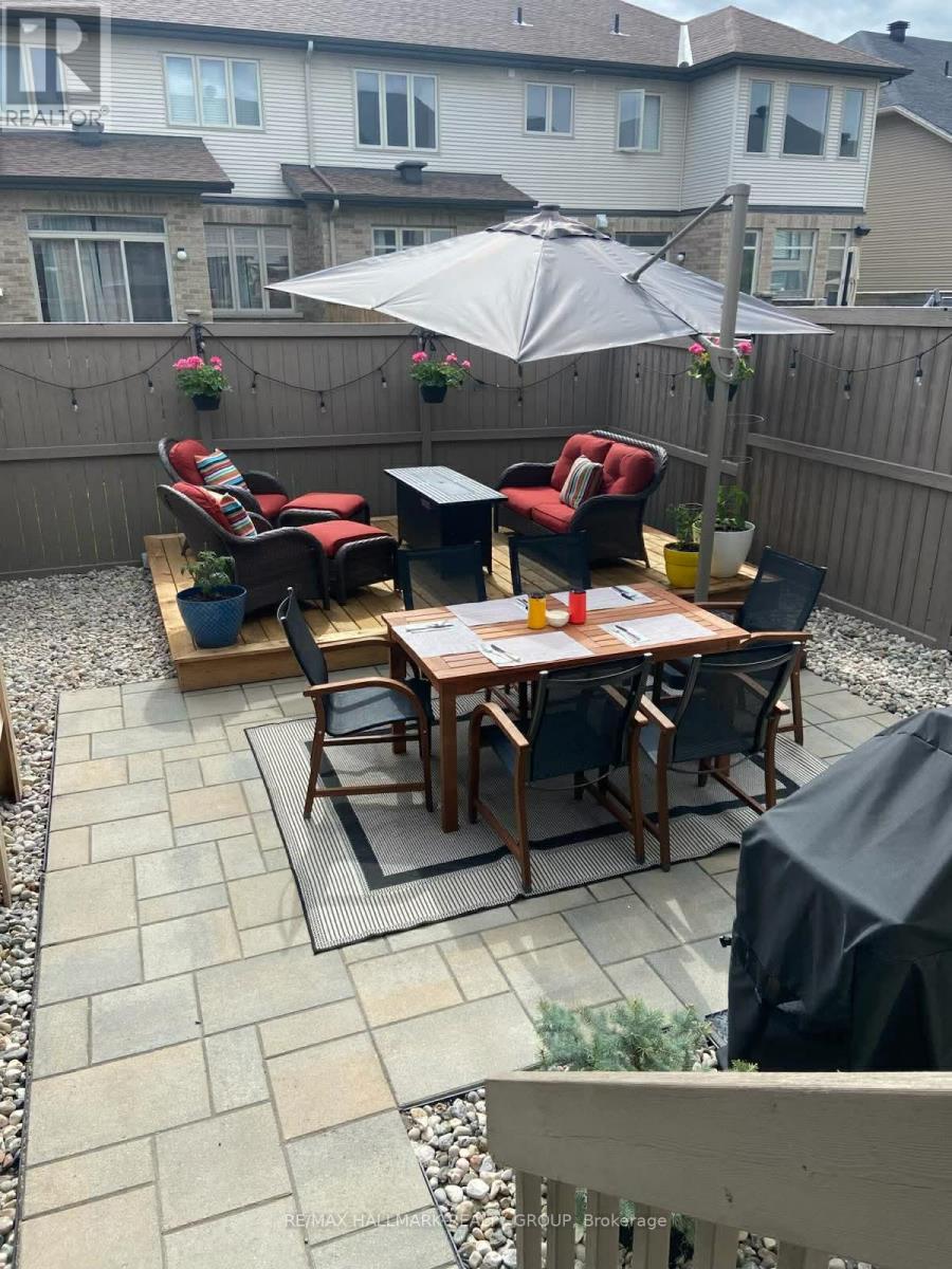 125 Watchhorn Grove, Ottawa, Ontario  K1V 2N3 - Photo 35 - X12971958