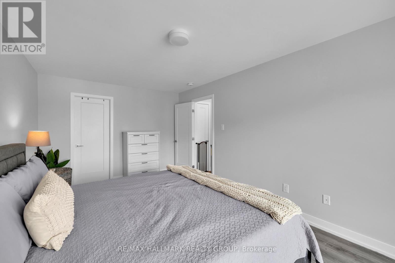 738 Chromite Private, Ottawa, Ontario  K2J 7J2 - Photo 35 - X12972008