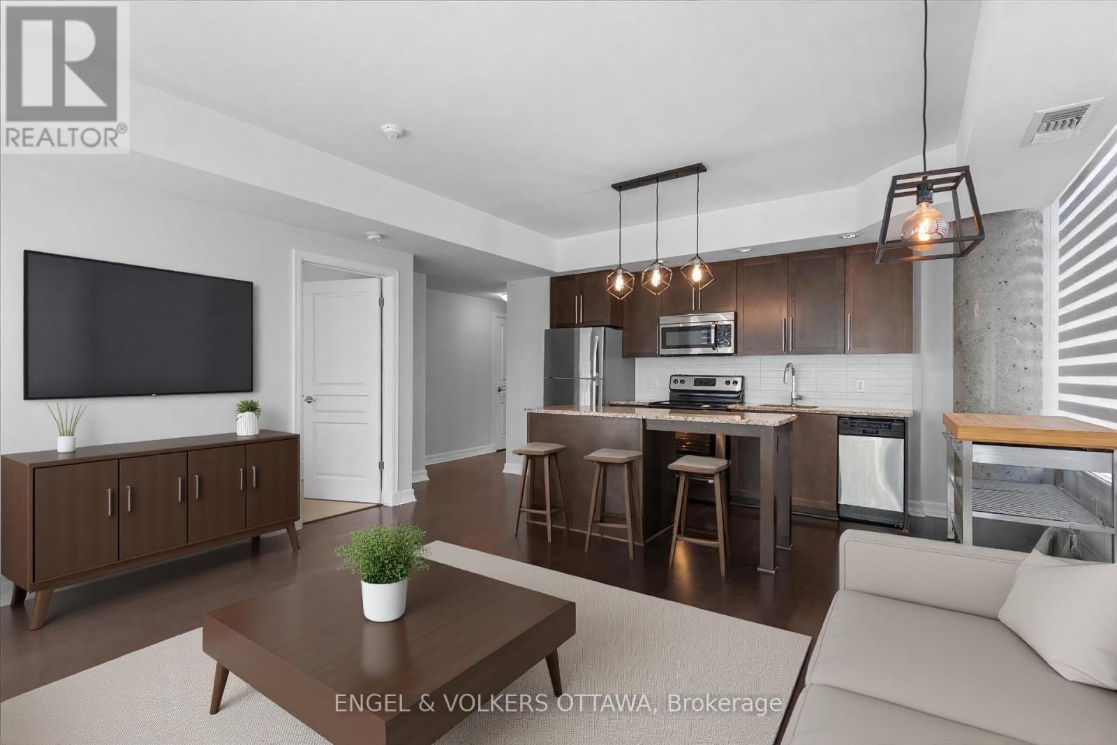 213 - 238 Besserer Street, Ottawa, Ontario K1N 6B1 - Photo 4 - X12972216