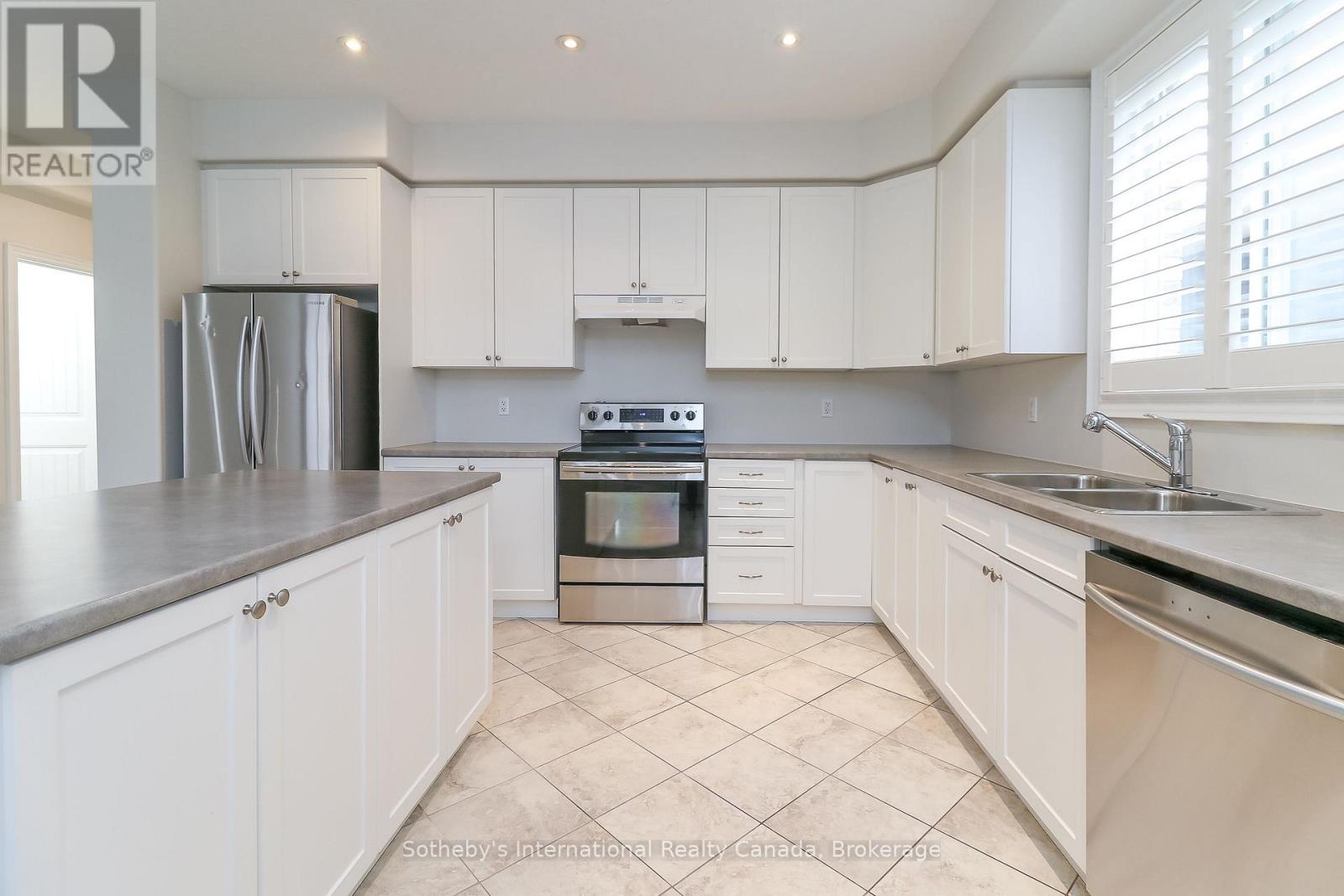 75 Garbutt Crescent, Collingwood, Ontario L9Y 0H7 - Photo 18 - S12972140