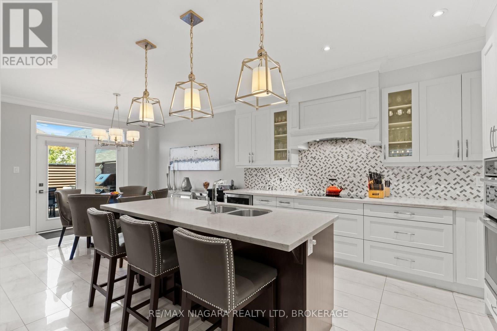 326 Concession 3 Road, Niagara-On-The-Lake, Ontario  L0S 1J0 - Photo 19 - X12972204