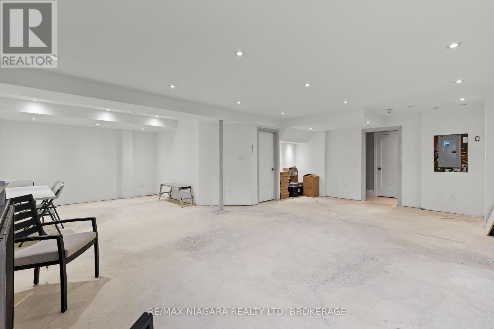 326 Concession 3 Road, Niagara-On-The-Lake, Ontario  L0S 1J0 - Photo 37 - X12972204