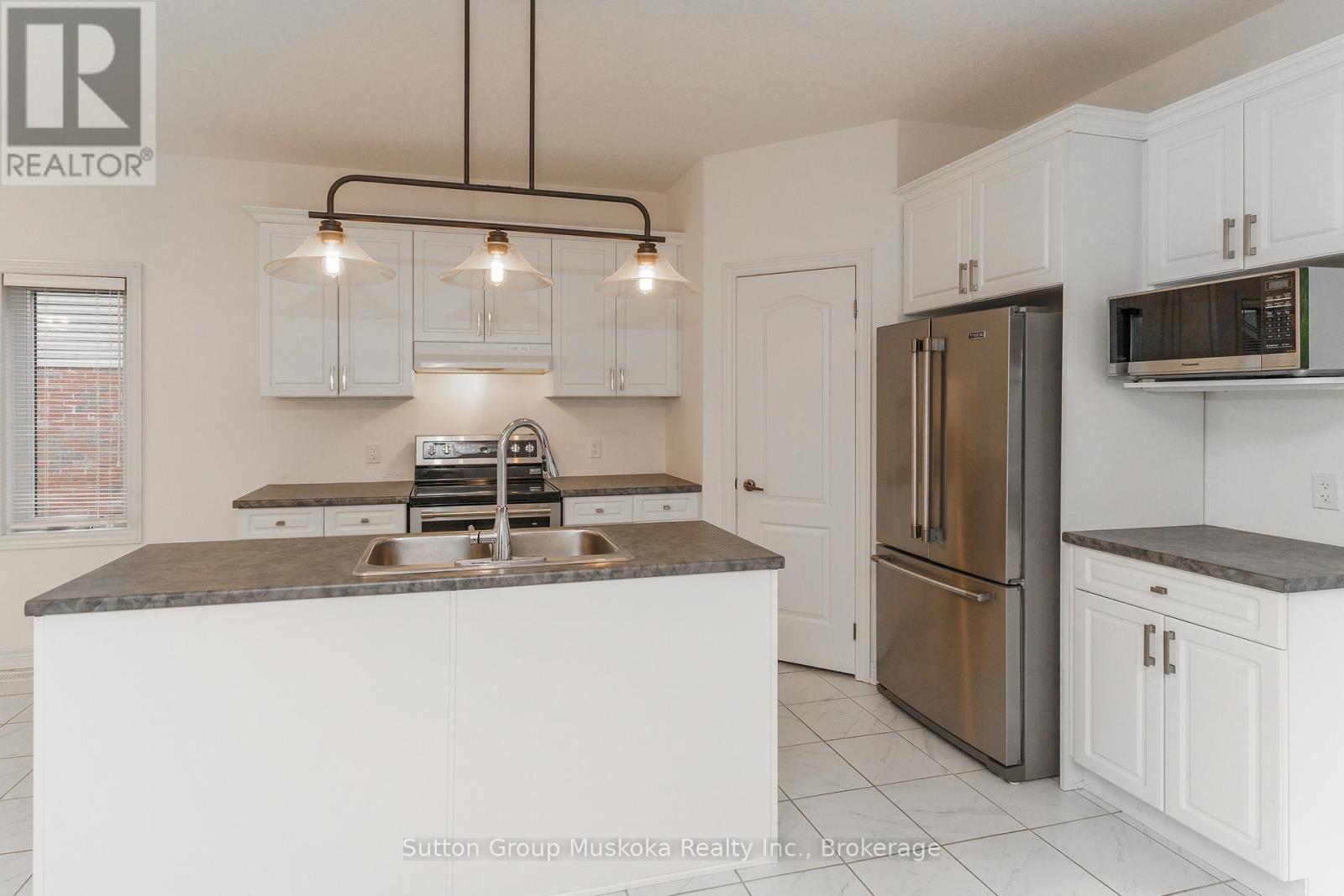 14 Braeside Crescent, Huntsville, Ontario  P1H 0H6 - Photo 10 - X12972048