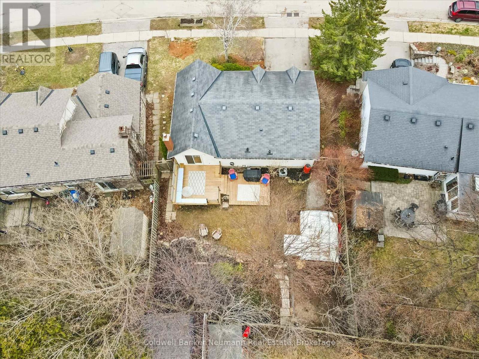 18 Gateway Drive, Guelph (Willow West/sugarbush/west Acres), Ontario  N1H 6W8 - Photo 36 - X12972162