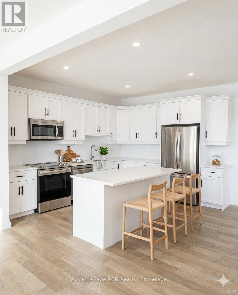 159 Walsh Street, Wellington North (Arthur), Ontario  N0G 1A0 - Photo 2 - X12972192