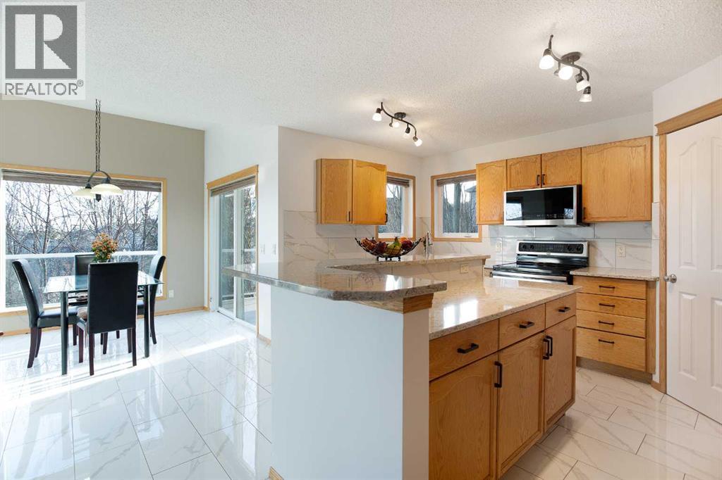 26 Cresthaven View Sw, Calgary, Alberta T3B 5Y2 - Photo 6 - A2271425