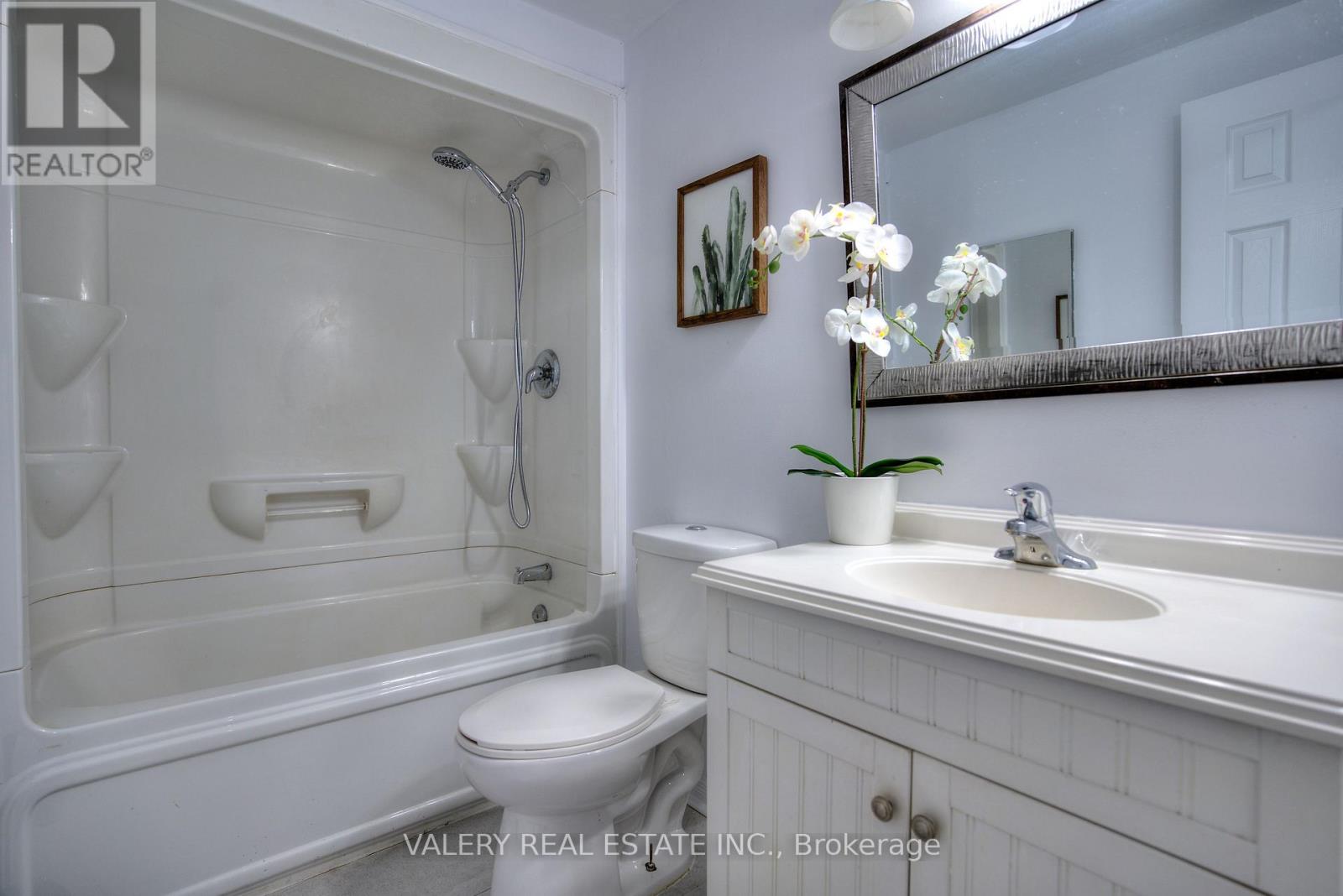 24 Lampman Ln Lane, Barrie, Ontario  L4N 5B1 - Photo 28 - S12971198