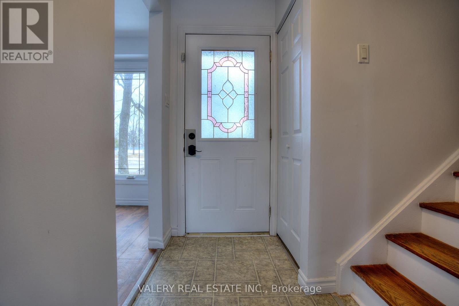 24 Lampman Ln Lane, Barrie, Ontario  L4N 5B1 - Photo 23 - S12971198