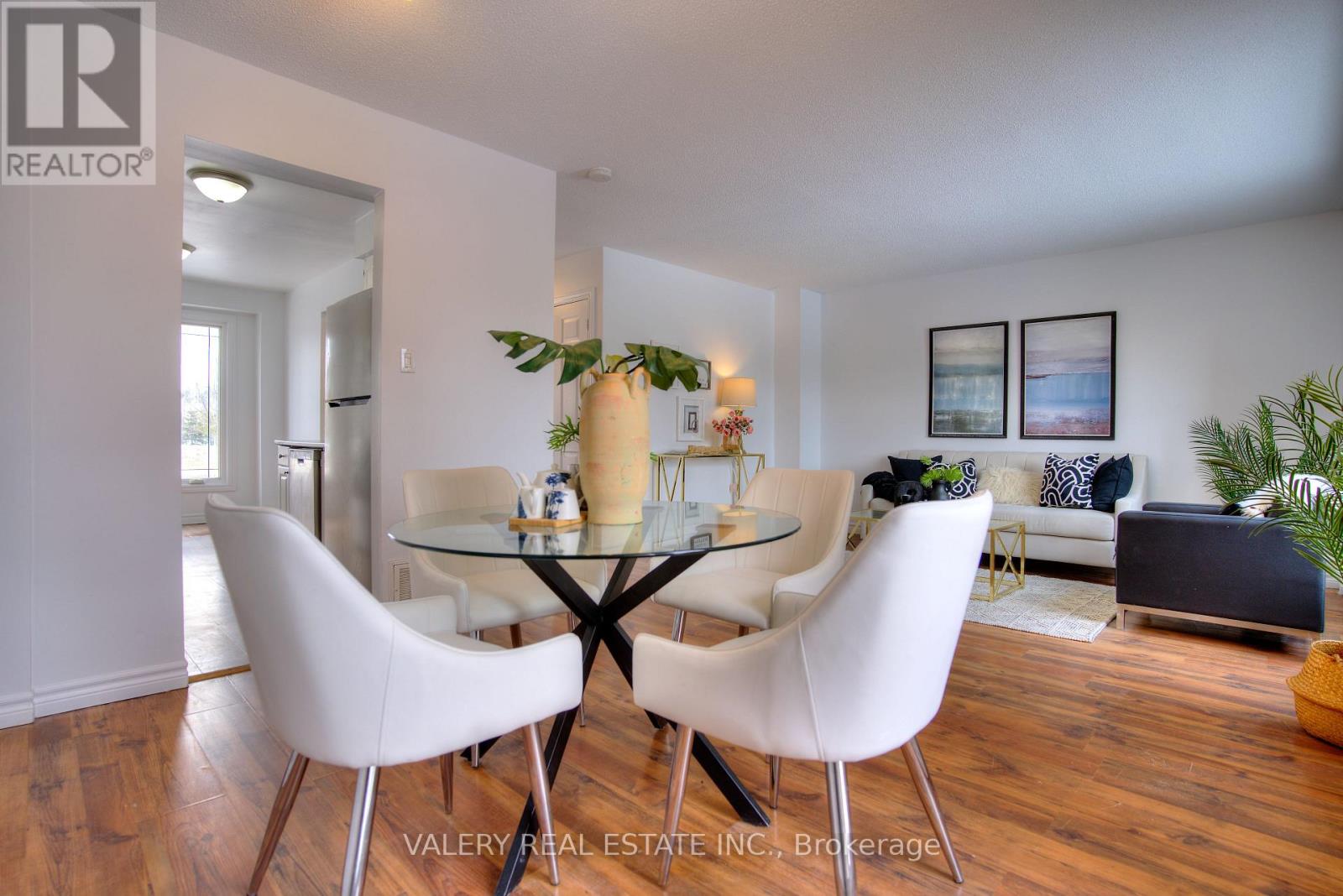 24 Lampman Ln Lane, Barrie, Ontario  L4N 5B1 - Photo 18 - S12971198