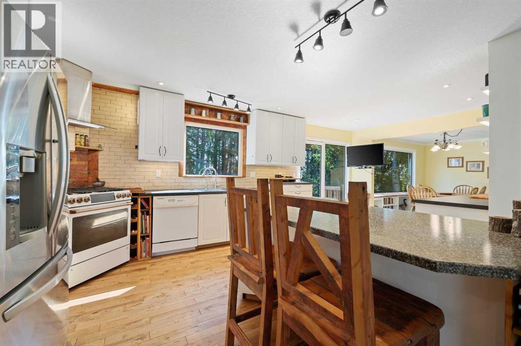 243003 Boundary Road, Rural Rocky View County, Alberta  T1X 2J7 - Photo 17 - A2282958